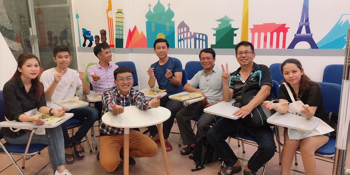 Top 10 khóa học tiếng Anh giao tiếp tại Đà Nẵng uy tín nhất 2023
